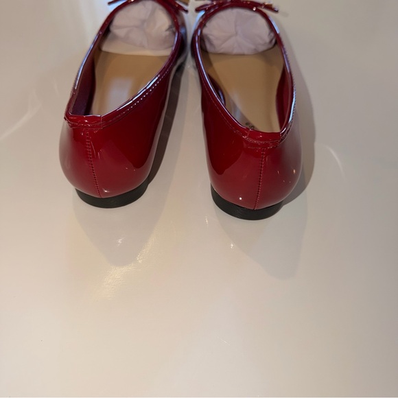 NWOT - Elegant Red Women's Ballet Flats - Picture 6 of 6